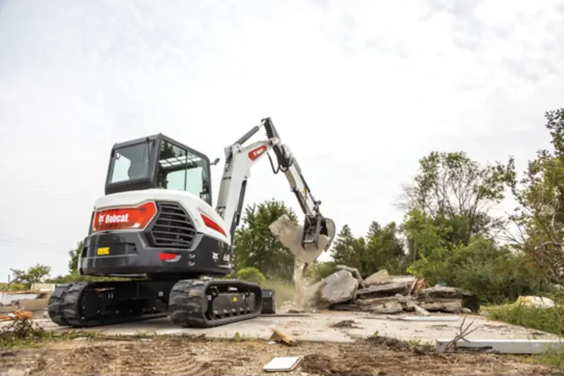 bobcat excavator e60 demolition